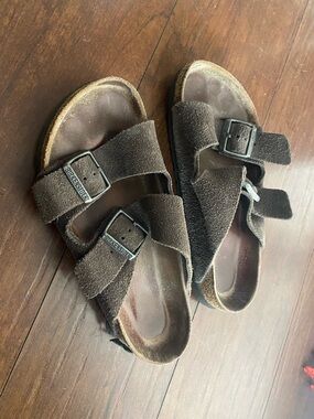 Birkenstock Arizona Sandals - Brown
Suede, Size 37 (US 6) - $25